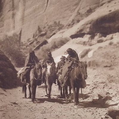 Sale Photo Thumbnail #69: Edward Curtis - Through the Canon - Navaho