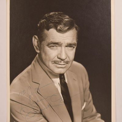Sale Photo Thumbnail #106: Clark Gable Signed Paramount Pictures Publicity Photograph by Bud Fraker