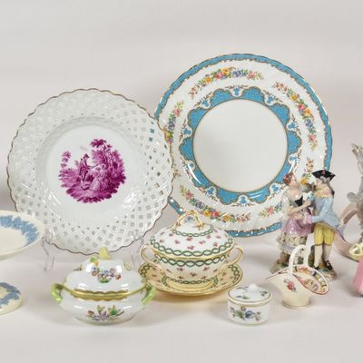 Sale Photo Thumbnail #226: Group of 16 European Porcelain Objects Incl Royal Copenhagen, Minton, and Herend