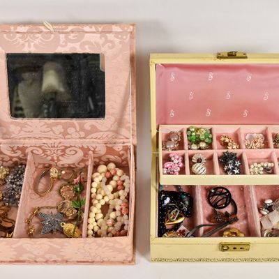 Sale Photo Thumbnail #386: 2 Mid-Century Jewelry Boxes and Assorted Costume Jewelry