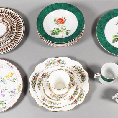 Sale Photo Thumbnail #224: A Collection of 16 Georges Briard and Coalport Porcelain and Bone China Dinnerware Pieces