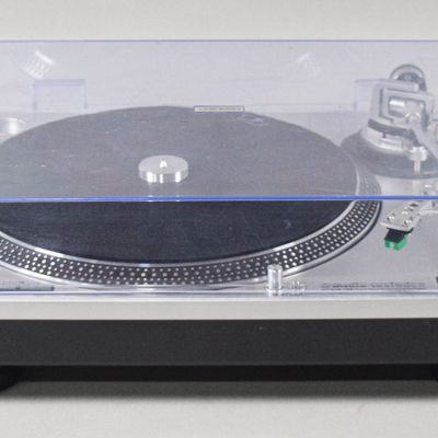 Sale Photo Thumbnail #74: Audio-Technica AT-LP120-USB Direct Drive Professional Turntable