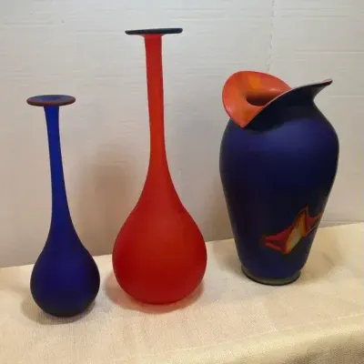 Azerbaijan Glassware Vase and Pier 1 Italian Vases