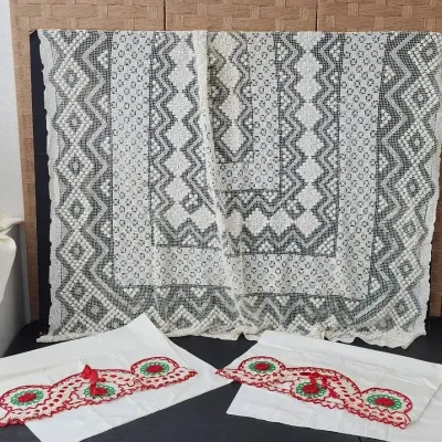 Crocheted Holiday Pillow Case Set And Loose Knitted Snowflake Throw/Tablecloth (50"x70") 