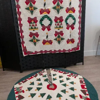 Hand Made Quilted Tree Skirt & Wall Hanging 