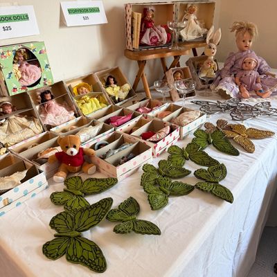 Sale Photo Thumbnail #42: Vtg Decor
Vtg Dolls