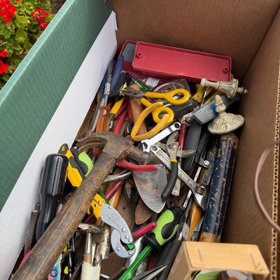 Sale Photo Thumbnail #113: Hand tools