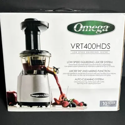 New In Box Omega Squeezing Juicer