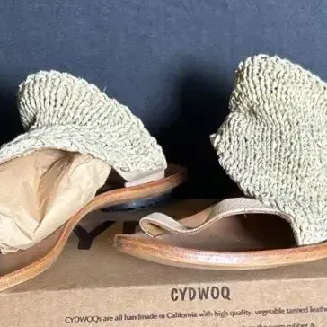 Cydwoq Rose Sandal "Size 42"