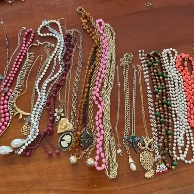 Costume Jewelry - Necklace Grab Bag