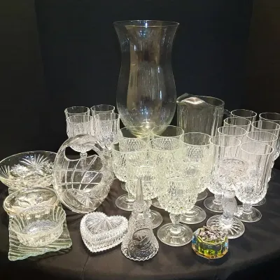 Glassware & Decorative Accents