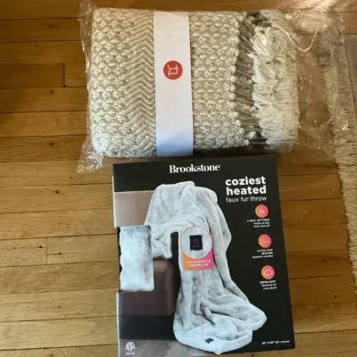 Brand New Throw Blankets 