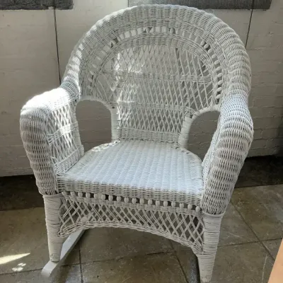 Set Of 2 White Wicker Rocking Chairs