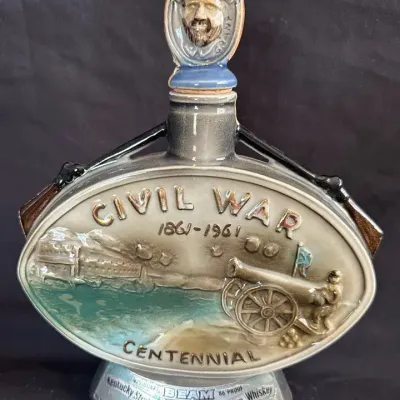 Vintage 1961 Jim Beam Civil War Centennial Porcelain Decanter