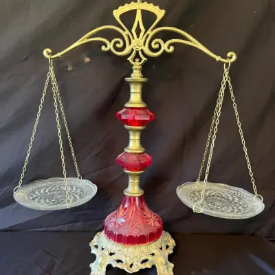 Vintage Ruby Glass & Gold-Toned Decorative Balance Scale