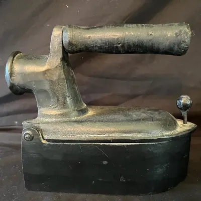 Vintage Cast Iron Charcoal Sad Iron