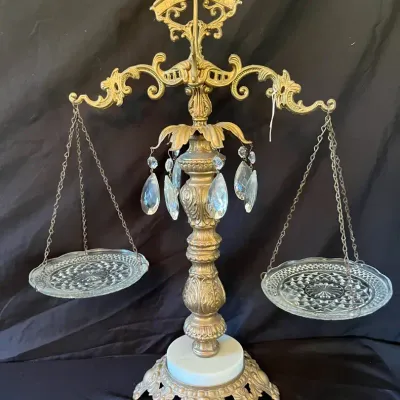 Anchor Hocking Brass Toned Scale Of Justice