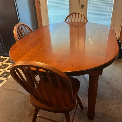Wood Oval Dining Table With 3 Windsor-Style Chairs
