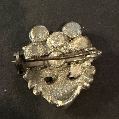 Vintage silver tone pin