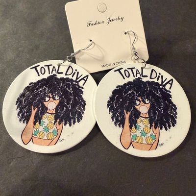 Total diva fashion hoop statement earrings