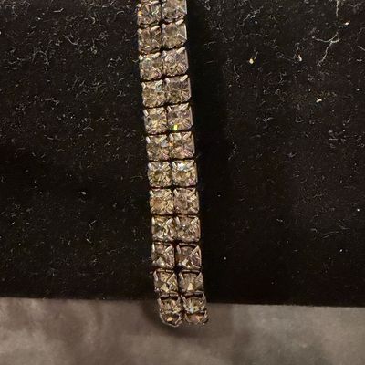Rhinestone stretch bracelet