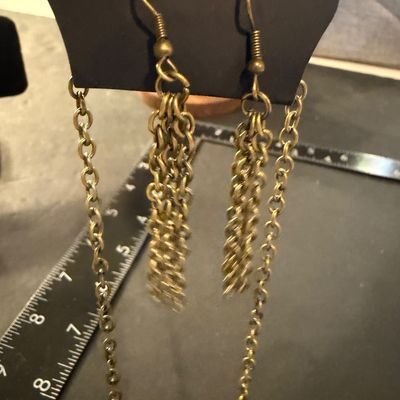 Paparazzi gold tone necklace and earring set