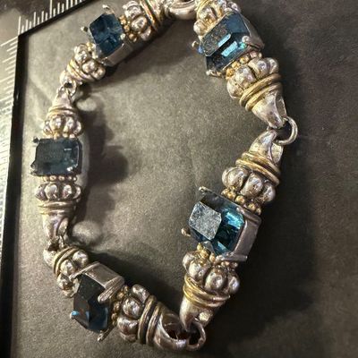 Vintage silver tone beautiful bracelet