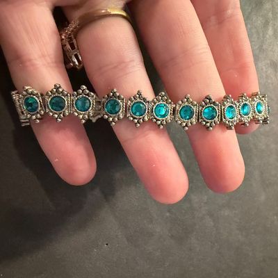 Aqua colored gemstone stretch bracelet
