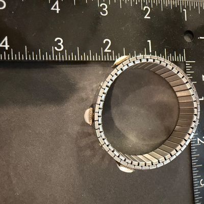 Vintage stretch bracelet