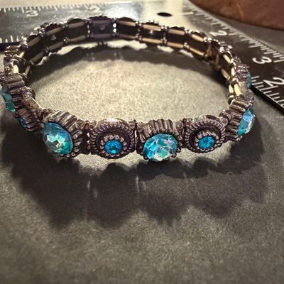 Aqua colored gemstone type stretch bracelet