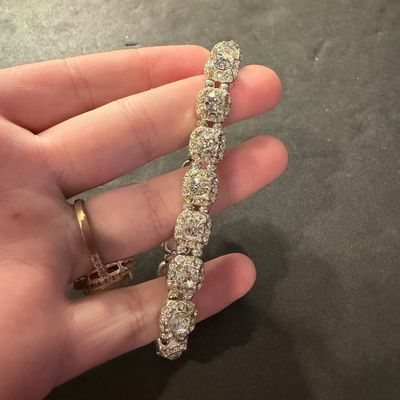 Beautiful silver tone gemstone type stretch vintage ? Bracelet