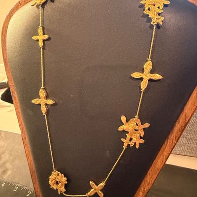 Anne Klein vintage gold tone necklace