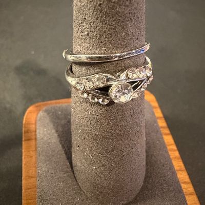 Silver tone beautiful ring set