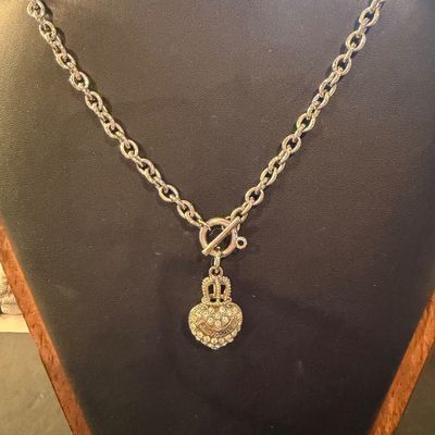 Vintage juicy couture silver tone necklace
