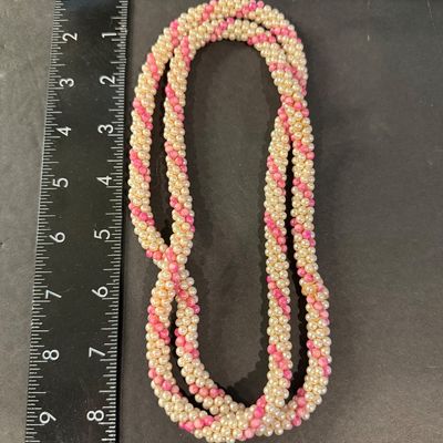 Pink and white twist pearl type beaded multilayer vintage necklace
