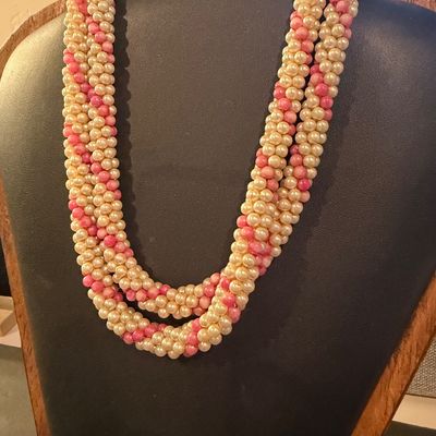 Pink and white twist pearl type beaded multilayer vintage necklace