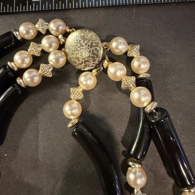 Vintage multilayer faux pearl statement necklace