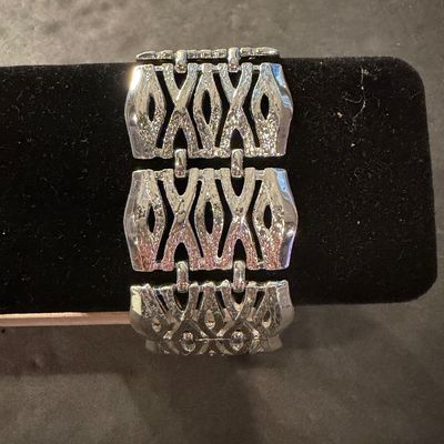 Vintage silver tone statement bracelet