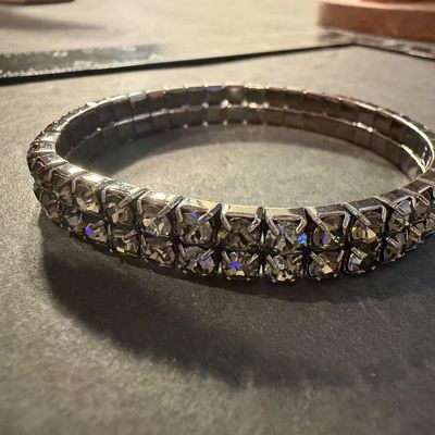 Rhinestone stretch bracelet
