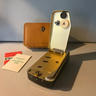 1959 Wondergram Miniature Portable Record Player w/ Leather Case & Papers