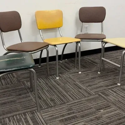 Reteo Metal&Vinyl Dijing Chairs (c. 1950s)