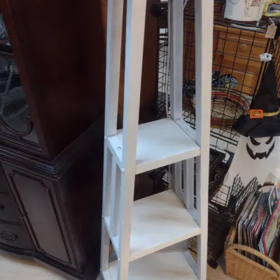 Sale Photo Thumbnail #570: Wood Multi-Shelf Ladder Design Floor Lamp Display Stand (#77)