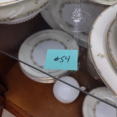 Sale Photo Thumbnail #410: Vintage Thomasville Double Glass Door China Hutch