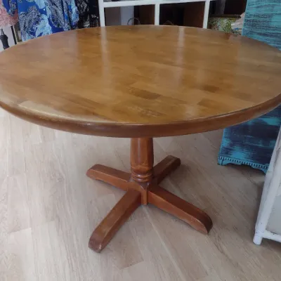 Sale Photo Thumbnail #193: Round Solid Wood Pedestal Table (#26)