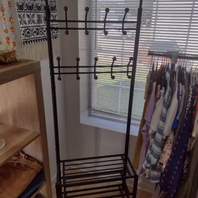Sale Photo Thumbnail #501: Metal Retail Clothes or Coat Rack