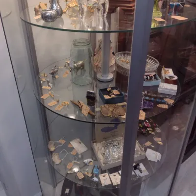 Sale Photo Thumbnail #115: Mercedes-Benz Showroom Glass Front Display Case with Rotating Product Feature (#16)