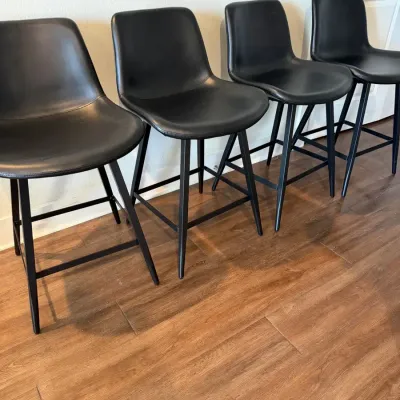 4 Bar Stools