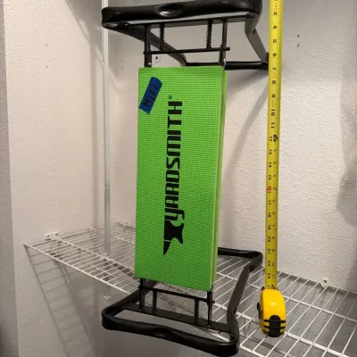 Yard Smith Kneeling Bench