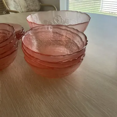 Set Of Eight Pink Glass Salad Plates, Salad, Bowls, And Serving Bowl