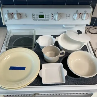 Miscellaneous Kitchen Bakeware